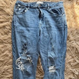 Abercrombie & Fitch Mom Jean
